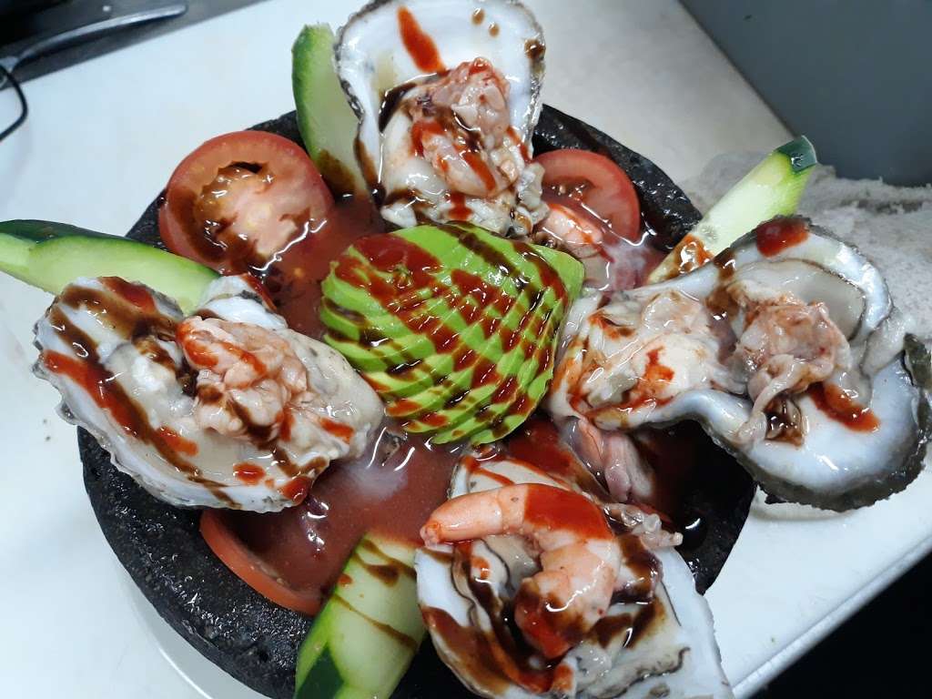 Mariscos y Chabelas Mexicali | 8427 W Peoria Ave, Peoria, AZ 85345, USA | Phone: (623) 215-4733