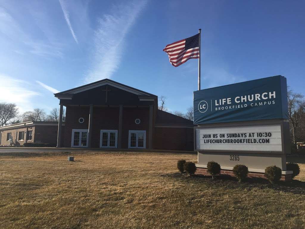 Life Church - Brookfield Campus | 3285 N Calhoun Rd, Brookfield, WI 53005, USA | Phone: (262) 783-2900