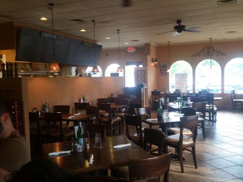 Johns Best Pizza Restaurant | 129 Danbury Rd, New Milford, CT 06776, USA | Phone: (860) 354-2220