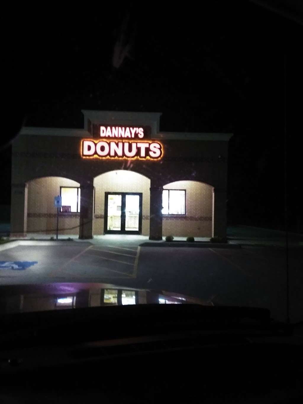 Dannays Donuts | 5328 TX-146, Baytown, TX 77523, USA