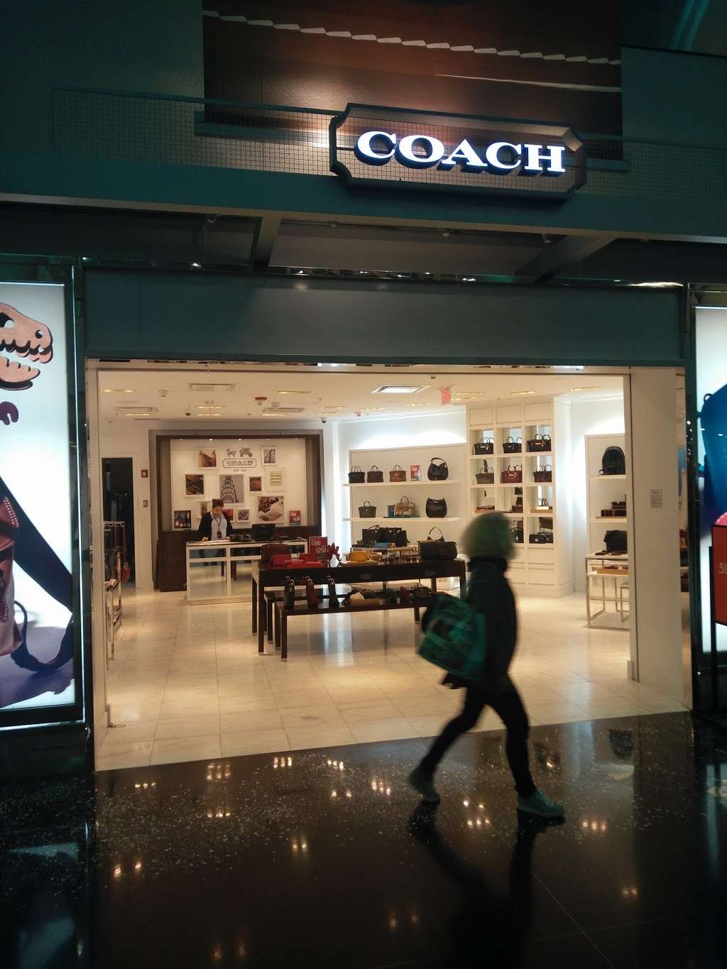 Coach | 2100 NW 42nd Ave, Miami, FL 33142, USA | Phone: (305) 869-4957