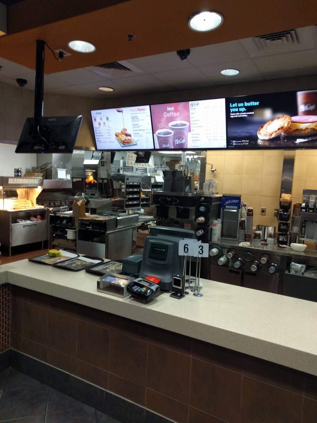 McDonalds | 1151 S Clearview Pkwy, Jefferson, LA 70121, USA | Phone: (504) 733-1421