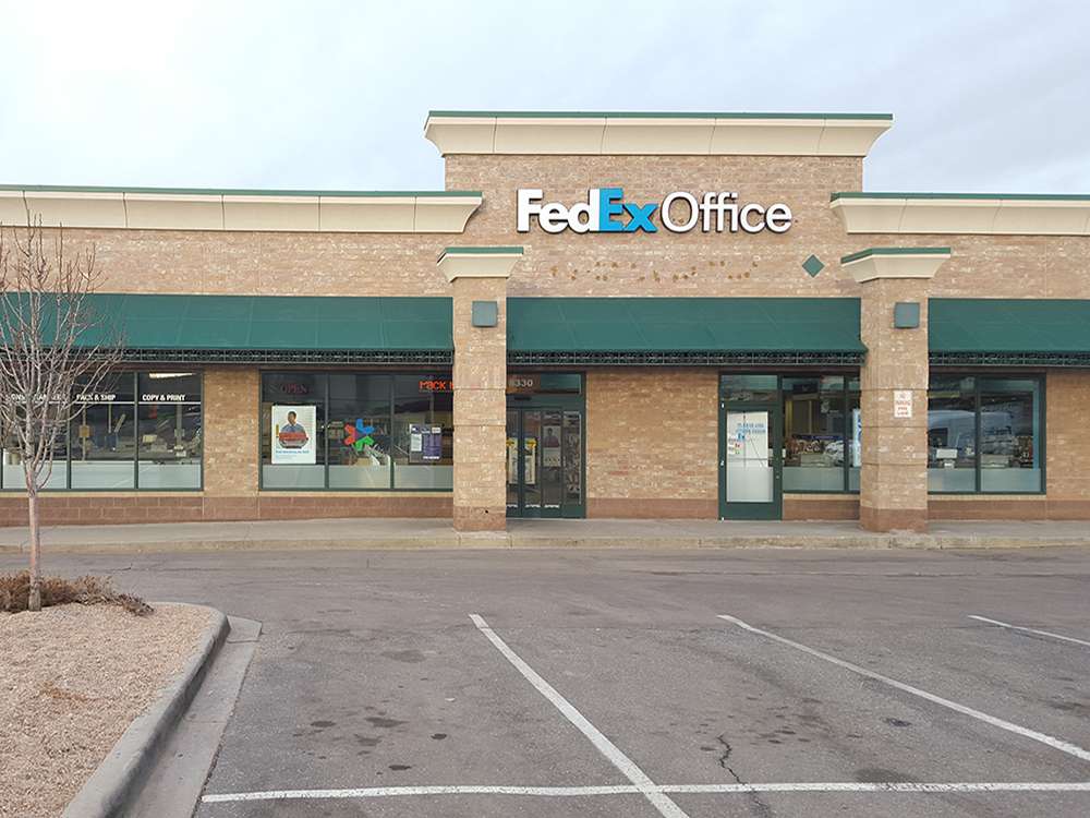 FedEx Office Print & Ship Center | 8330 Willow St, Lone Tree, CO 80124, USA | Phone: (303) 649-9663