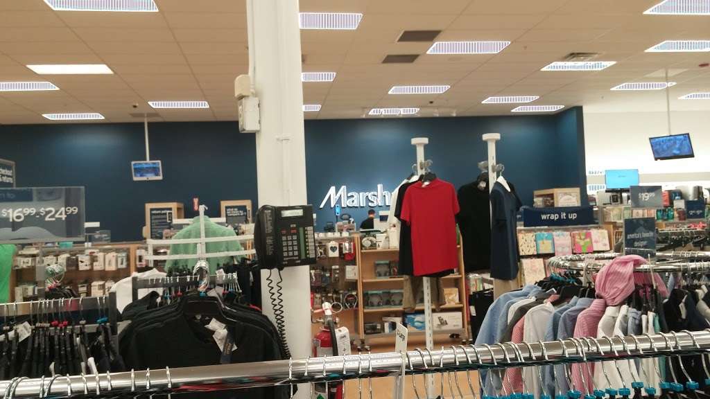 Marshalls | 400 Lincoln St, Hingham, MA 02043, USA | Phone: (781) 749-6162