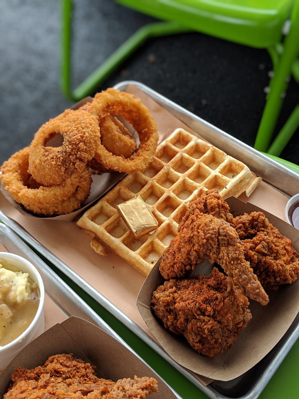 Boxcar Fried Chicken and Biscuits | 2698 Fremont Dr, Sonoma, CA 95476, USA | Phone: (707) 938-7370