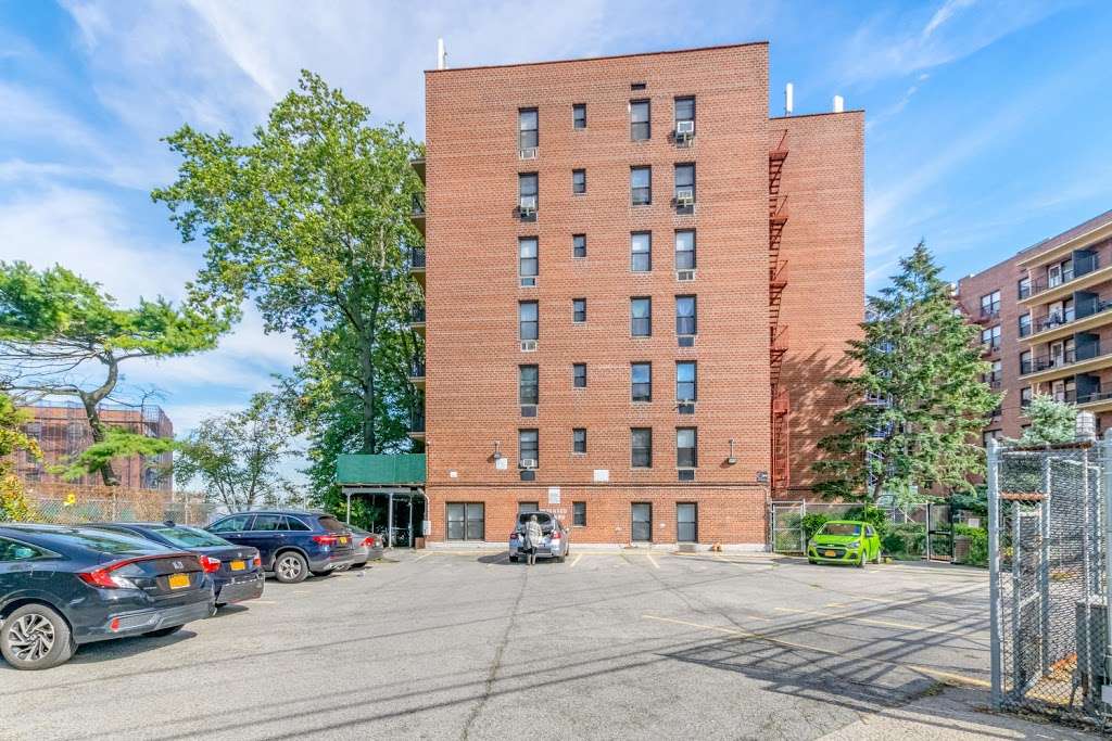 Millie Valentin - Better Homes and Gardens Rand Realty | 3928 E Tremont Ave, The Bronx, NY 10465 | Phone: (646) 957-4648