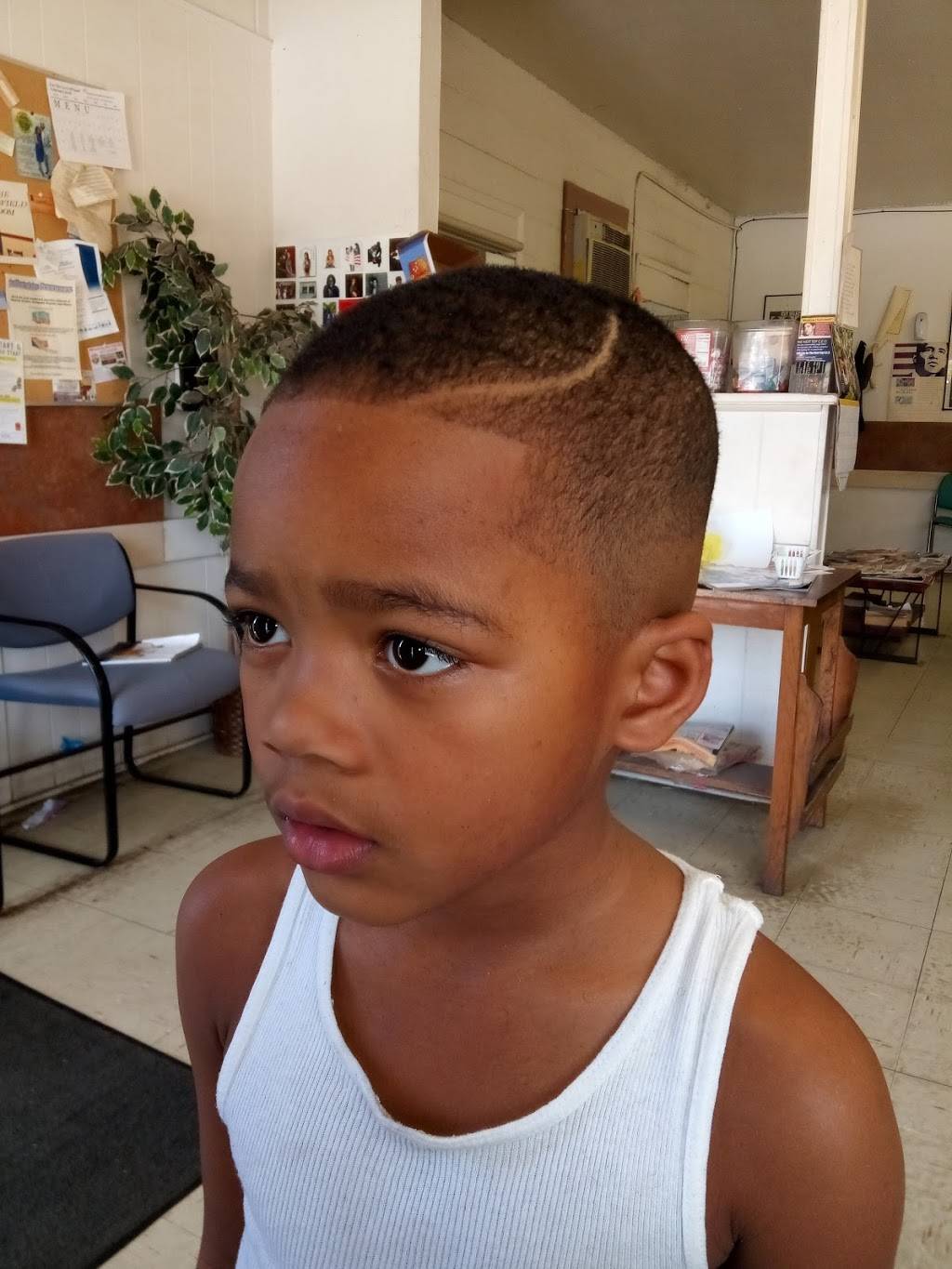 Kays Barber Shop | 3720 Miller Ave STE B, Fort Worth, TX 76119, USA | Phone: (817) 535-9192