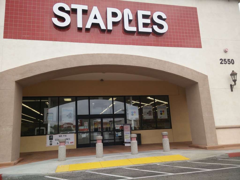 Staples | 2550 Canyon Springs Pkwy Suite I, Riverside, CA 92507, USA | Phone: (951) 656-6594