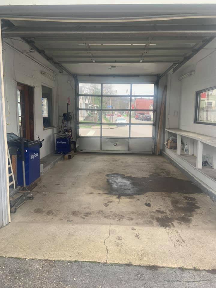 Grease Monkey Auto Repair | 100 Pleasant St, Bromley, KY 41016, USA | Phone: (859) 415-7826