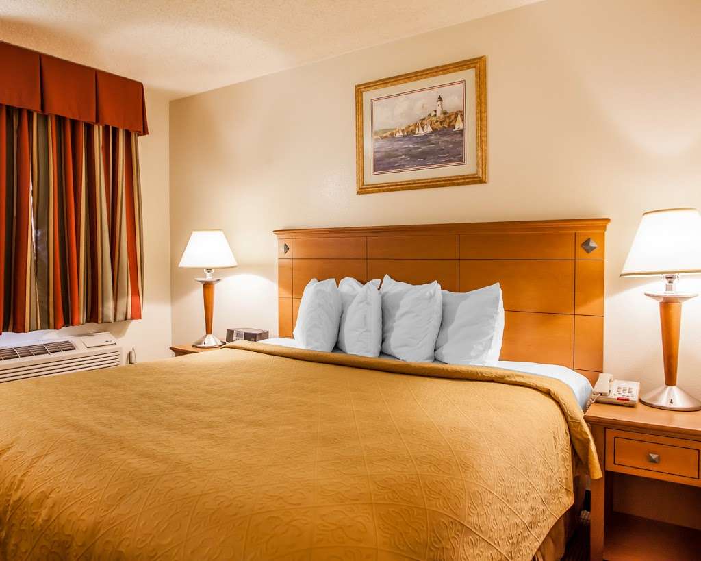 Rodeway Inn | New Jersey 88, 620 Ocean Rd, Point Pleasant, NJ 08742 | Phone: (732) 899-3776