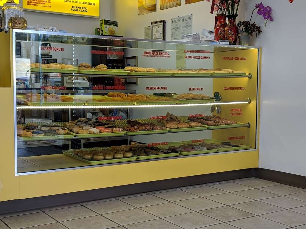 Dawns Doughnuts | 9920 Windmill Lakes Blvd, Houston, TX 77075, USA