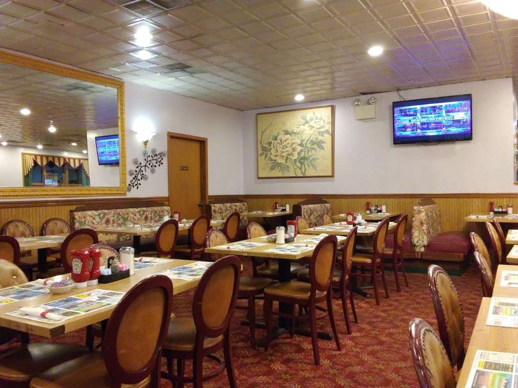 Valley Family Restaurant | 2816 Easton Ave, Bethlehem, PA 18017, USA | Phone: (610) 865-7822