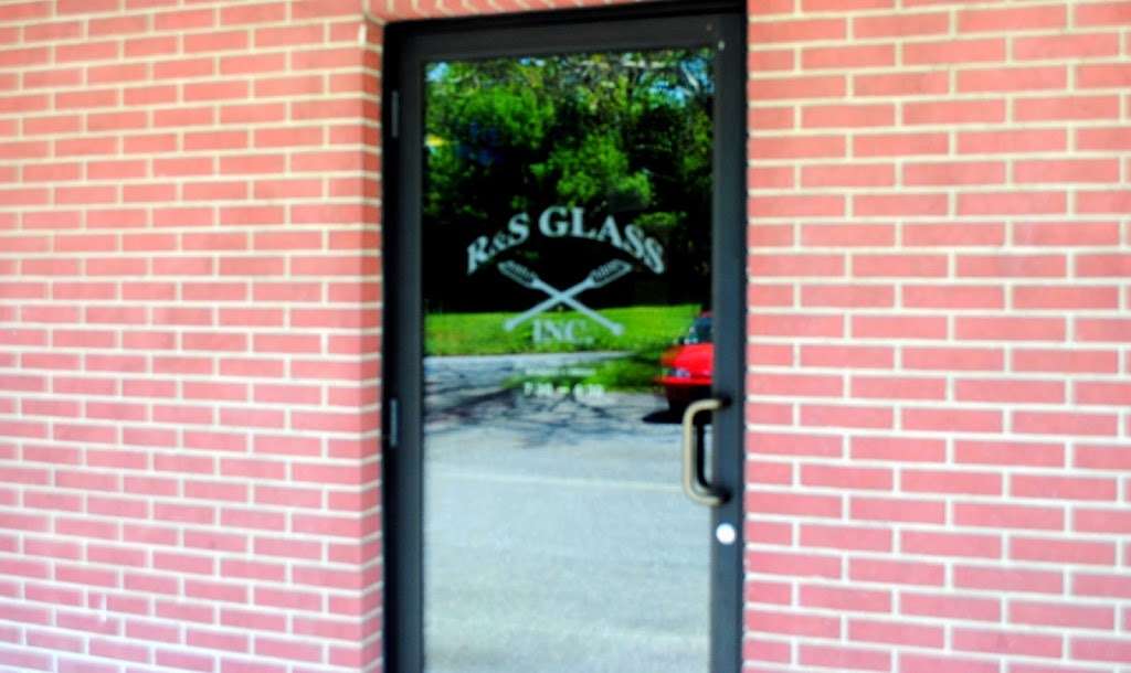 R & S Glass Inc | 537 W Roseville Rd, Lancaster, PA 17601, USA | Phone: (717) 299-3418