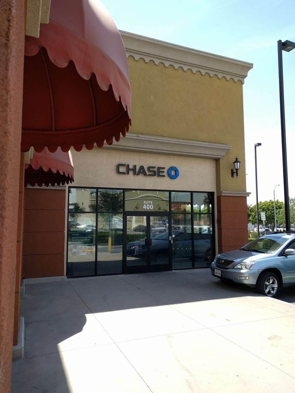 Chase Bank | 2121 W Main St, Alhambra, CA 91801, USA | Phone: (626) 289-3244