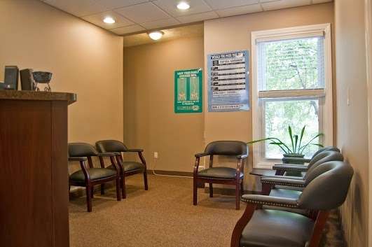 Oakland Family Chiropractic Center | 410 Ramapo Valley Rd #102, Oakland, NJ 07436, USA | Phone: (201) 337-3377