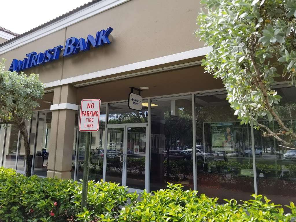 AmTrust Bank | 6528 Hypoluxo Rd, Lake Worth, FL 33467, USA | Phone: (561) 357-0180