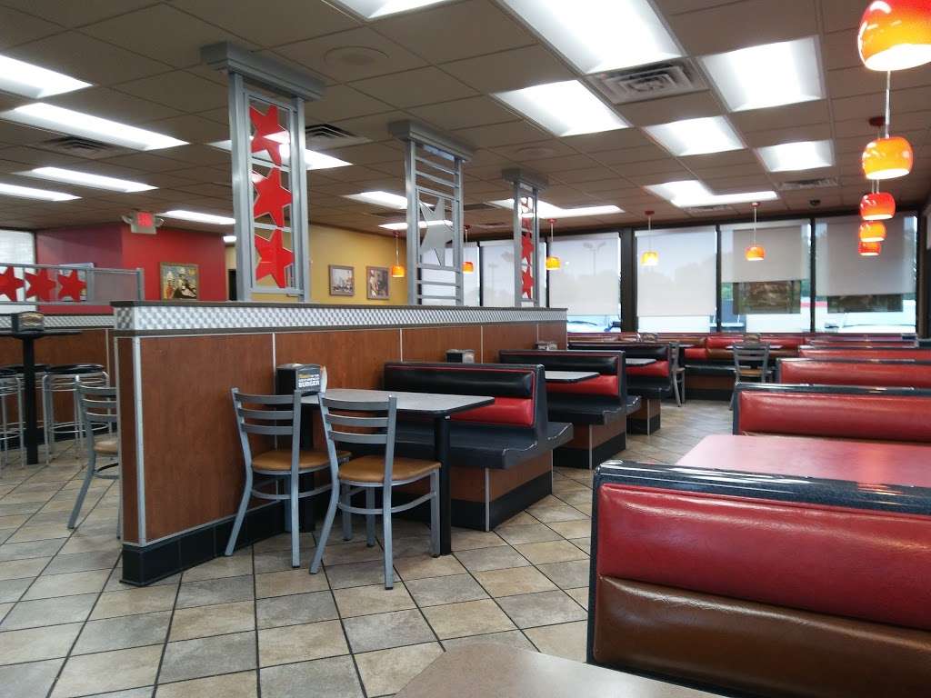 Hardees | 441 NC-27, Stanley, NC 28164, USA | Phone: (704) 263-1221