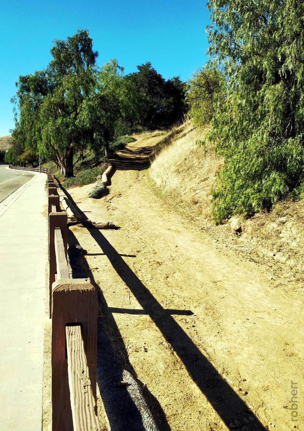 Canyon View Trailhead East | Canyon View Trail, Simi Valley, CA 93065 | Phone: (805) 584-4400