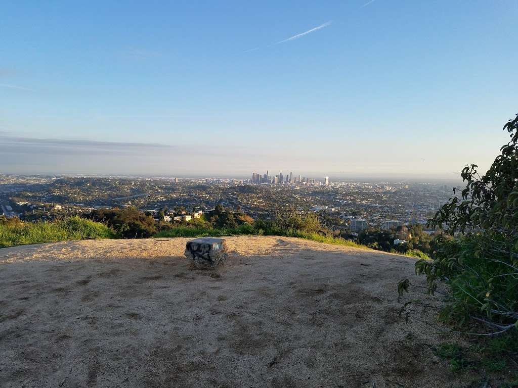 Glendale Peak | Los Angeles, CA 90027