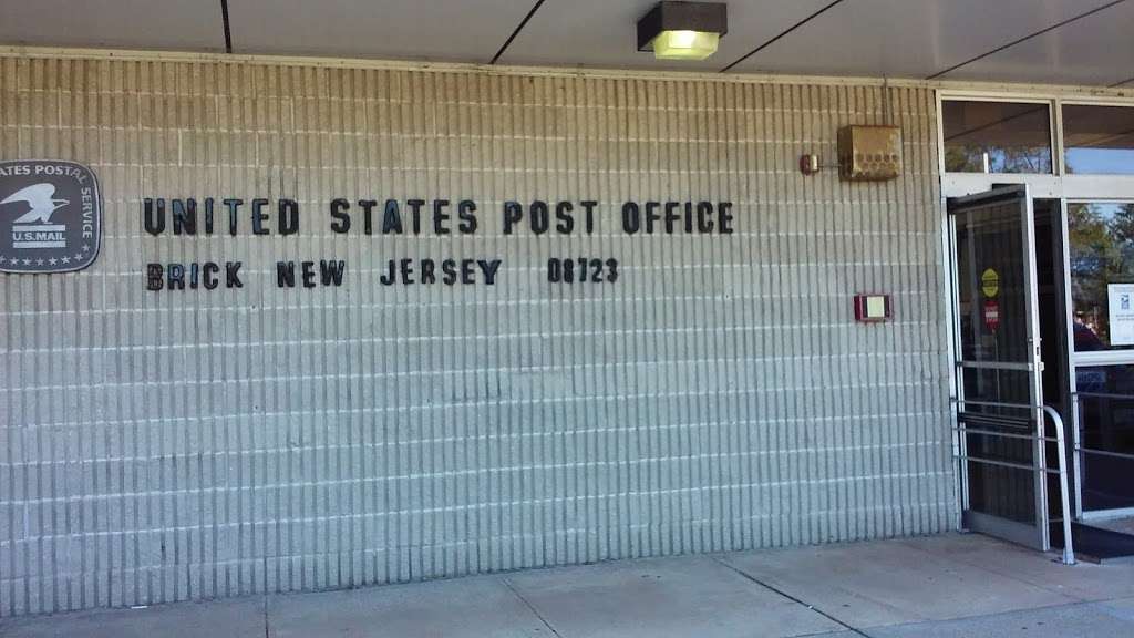 United States Postal Service | 160 Chambers Bridge Rd, Brick, NJ 08723 | Phone: (800) 275-8777