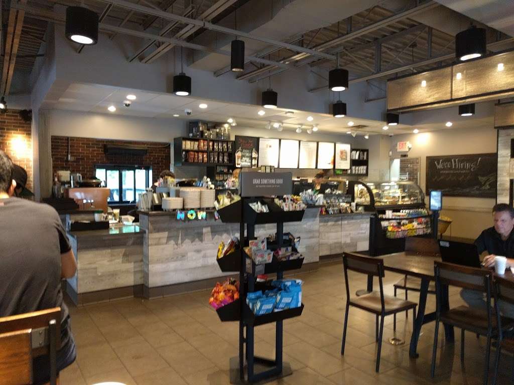 Starbucks | 1000 Providence Hwy, Norwood, MA 02062, USA | Phone: (781) 255-5805