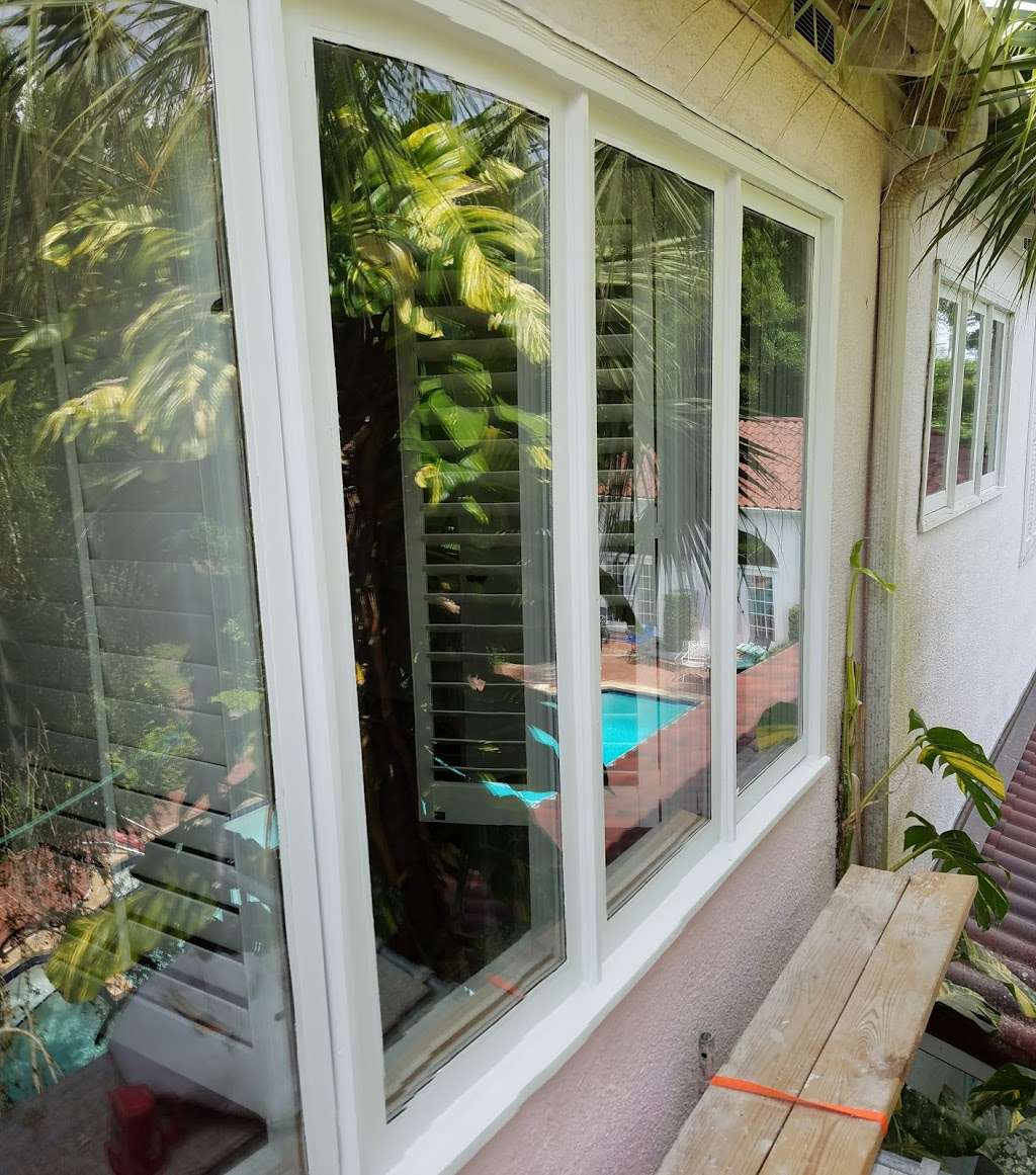 CENTRAL FLORIDA GLASS & DOOR llc | 2121 E Main St unit #1, Lakeland, FL 33801, USA | Phone: (863) 608-8800