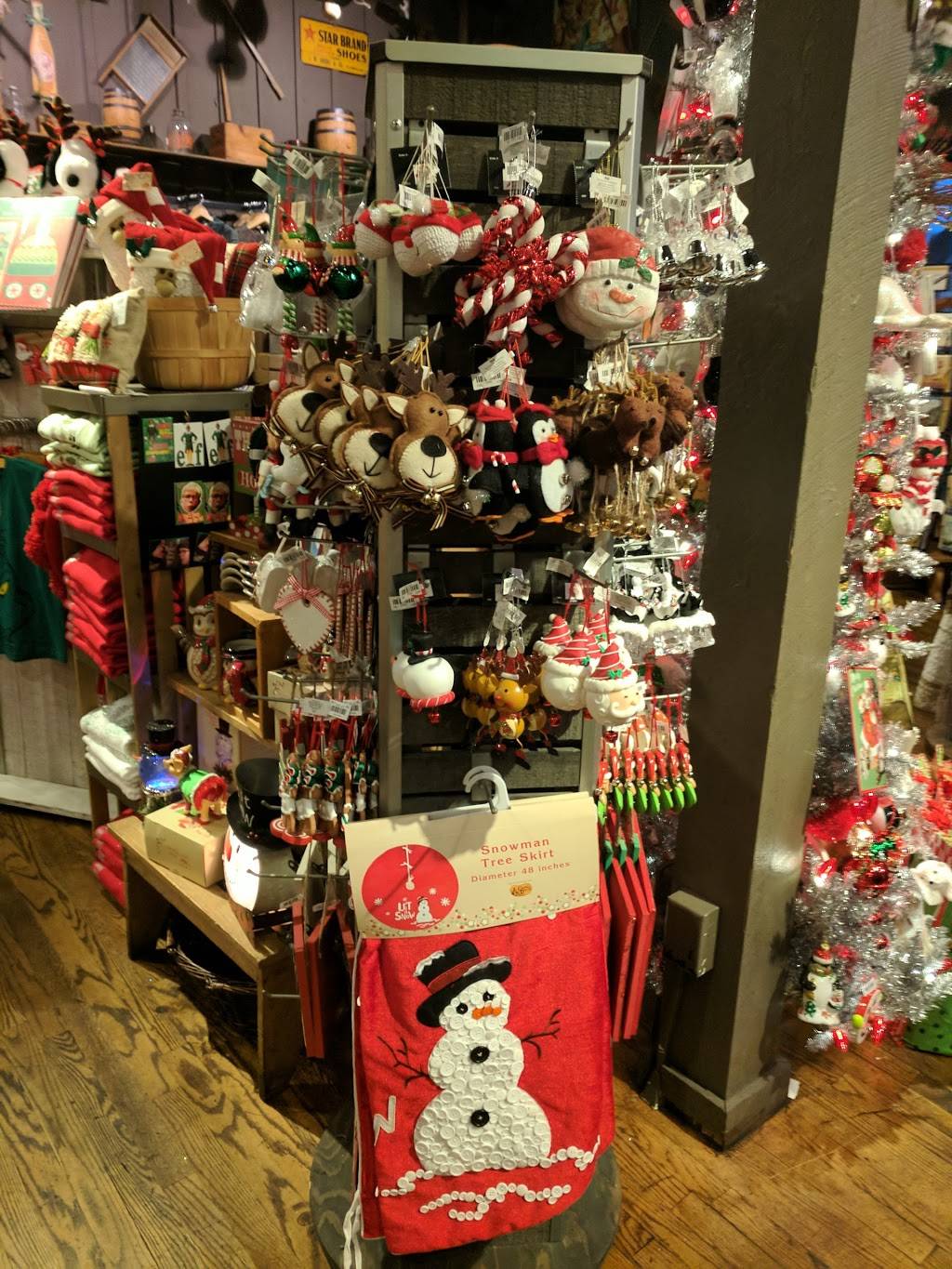 Cracker Barrel Old Country Store | 3454 Percy Priest Dr, Nashville, TN 37214, USA | Phone: (615) 889-4325
