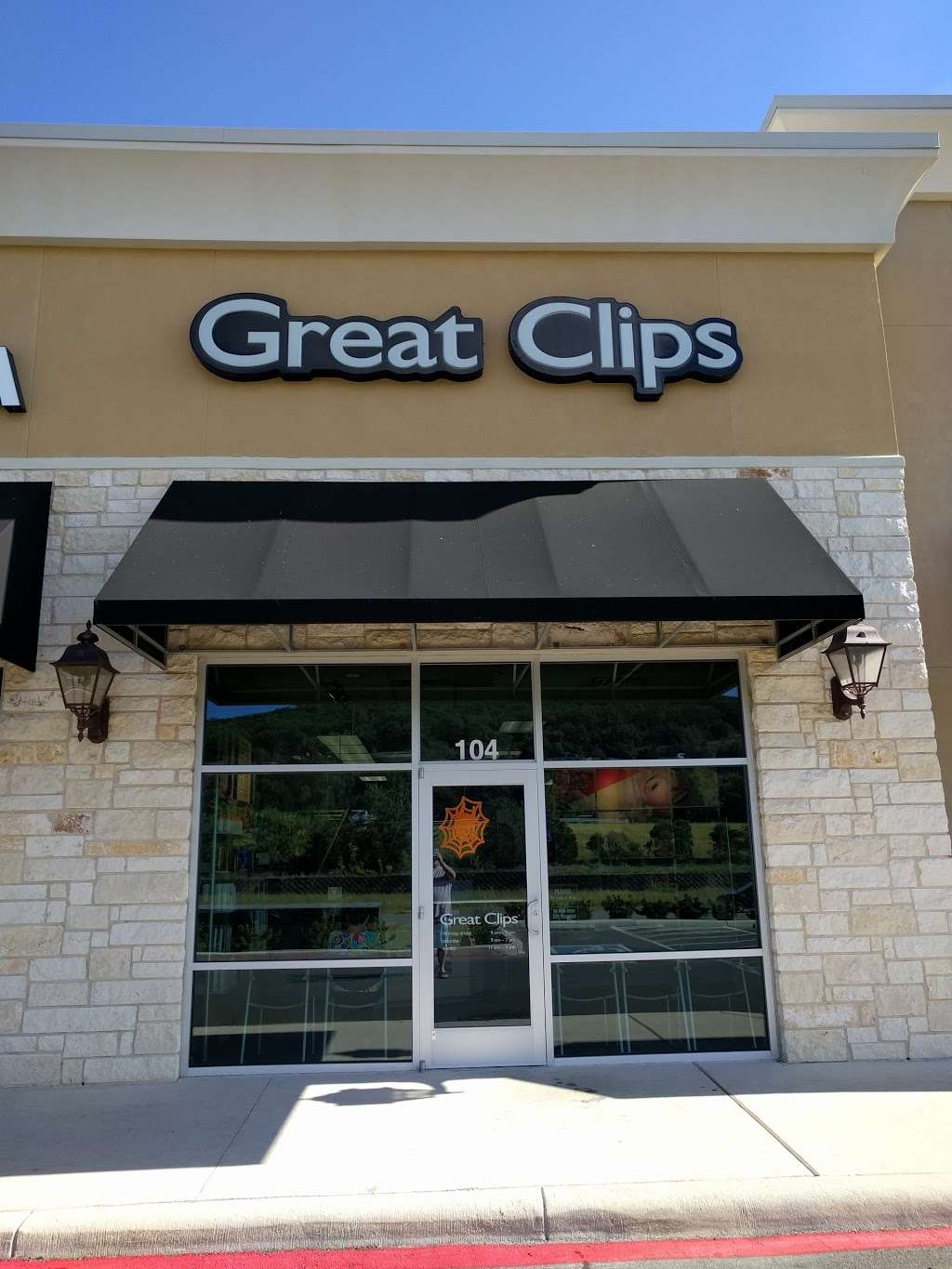 Great Clips | 18427 Rim Dr Ste 104, San Antonio, TX 78257, USA | Phone: (210) 561-5774