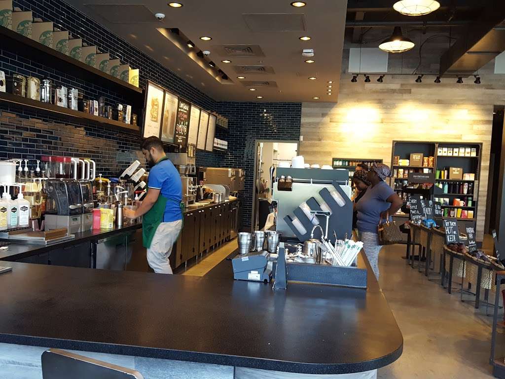 Starbucks | 4501 Van Buren St, Riverdale, MD 20737 | Phone: (202) 768-6413