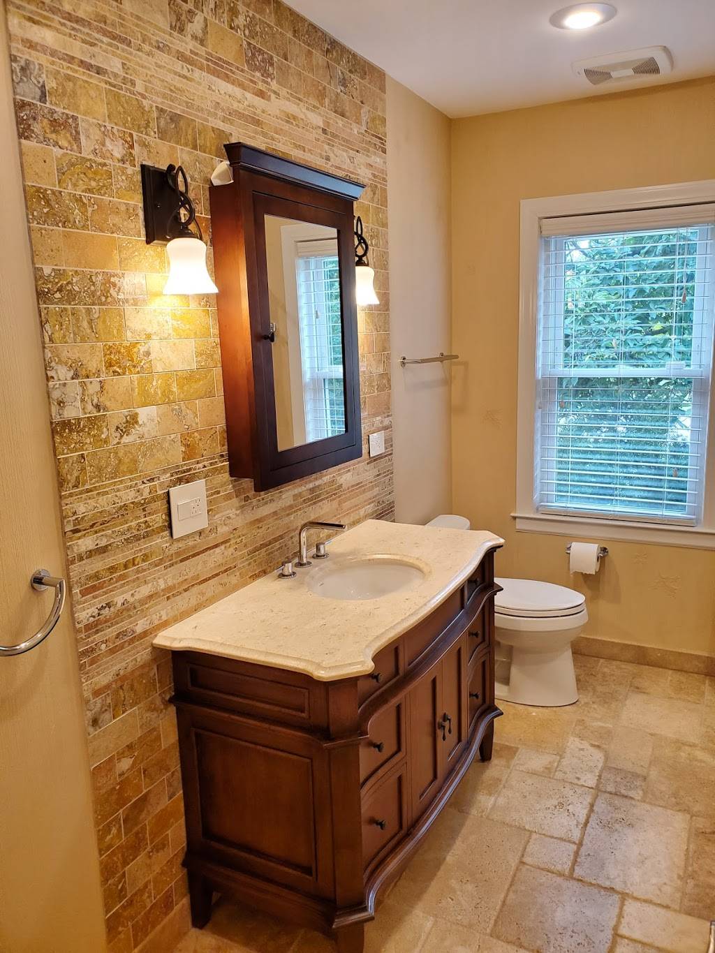 i - Home Remodeling Inc | 1819 E Euclid Ave, Mt Prospect, IL 60056, USA | Phone: (773) 827-1485