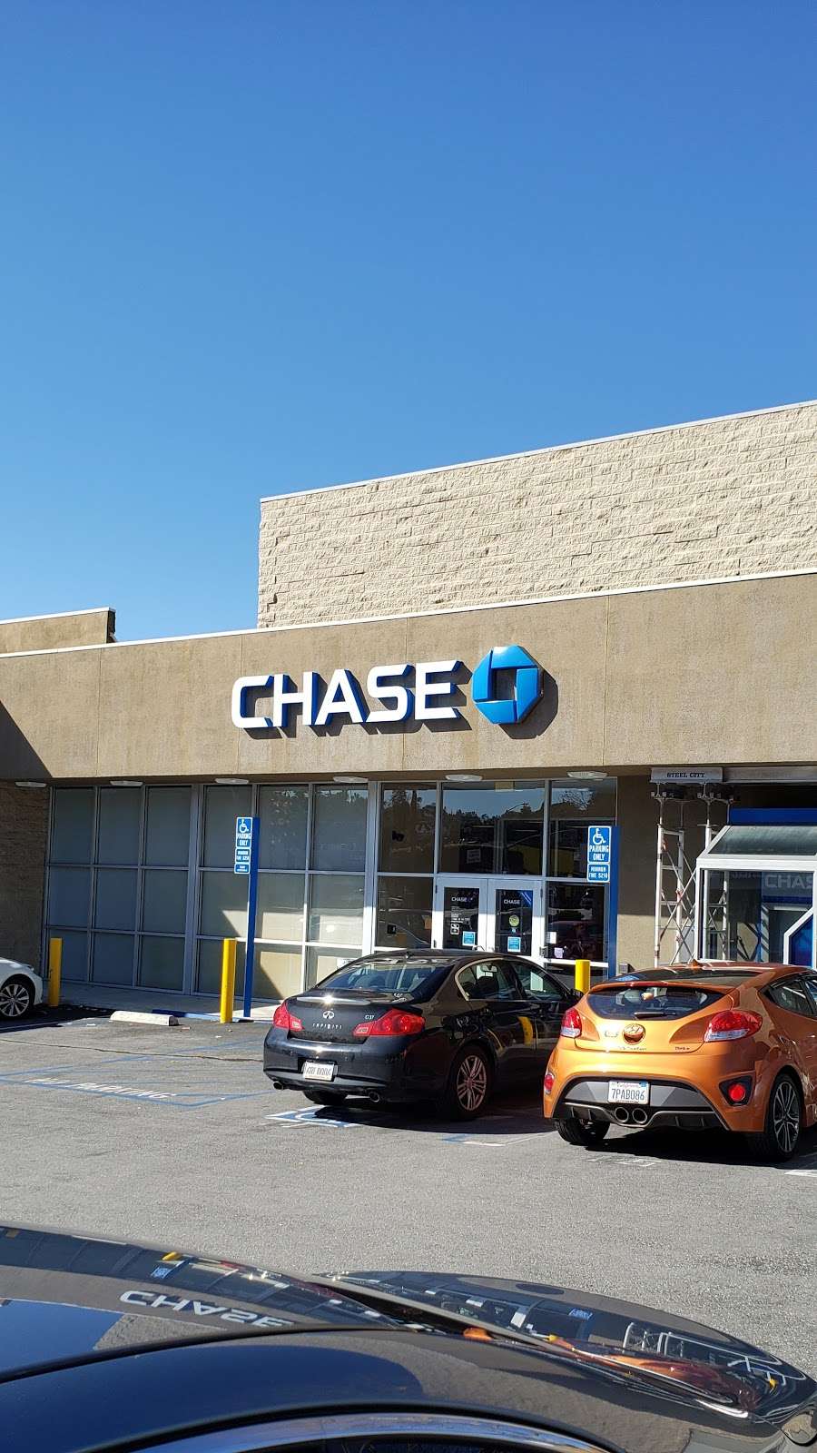 Chase Bank | 2175 Colorado Blvd, Los Angeles, CA 90041, USA | Phone: (323) 257-5499