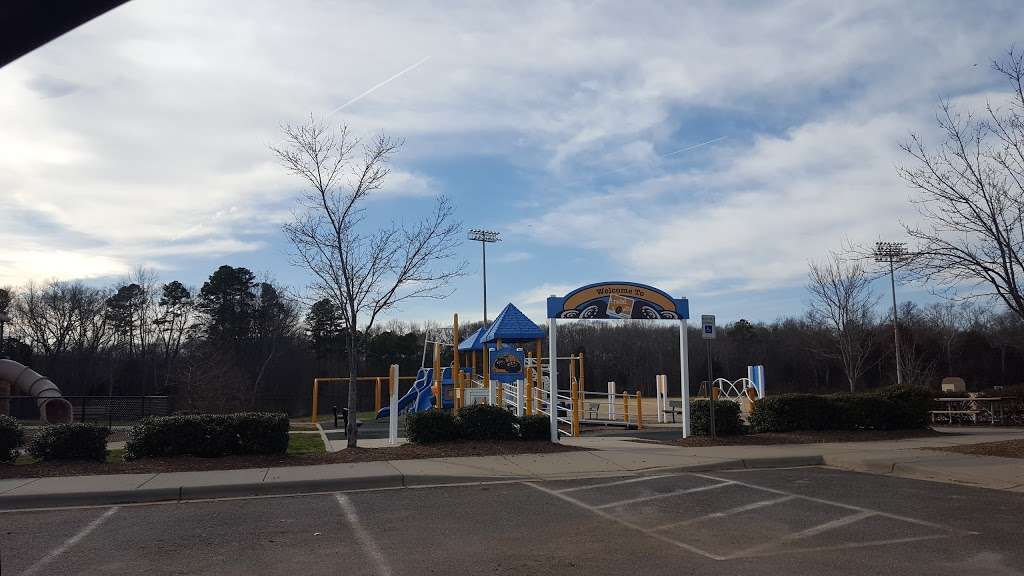 Richard Barry Park | 13707 Beatties Ford Rd, Huntersville, NC 28078, USA | Phone: (704) 766-2220