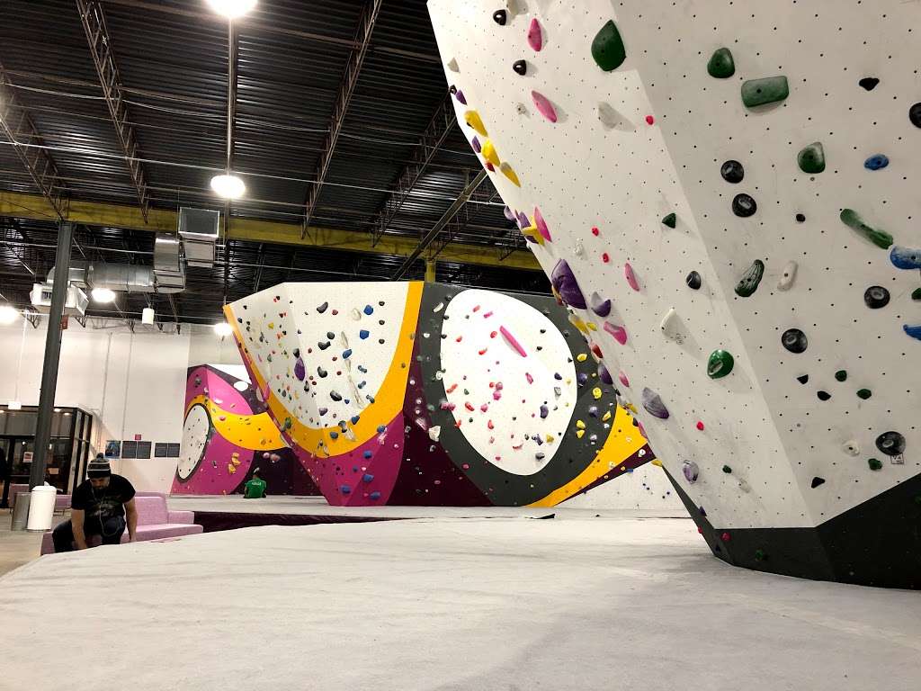 First Ascent Humboldt Park | 2950 W Grand Ave, Chicago, IL 60622, USA | Phone: (773) 697-9743