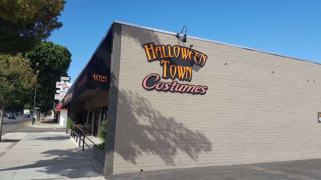 Halloween Town Costumes | 3021 W Magnolia Blvd, Burbank, CA 91505, USA | Phone: (818) 848-3644
