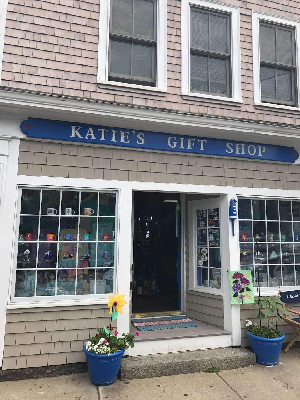 Katies Gift Shop | 3 Mt Pleasant St, Rockport, MA 01966 | Phone: (978) 546-9018