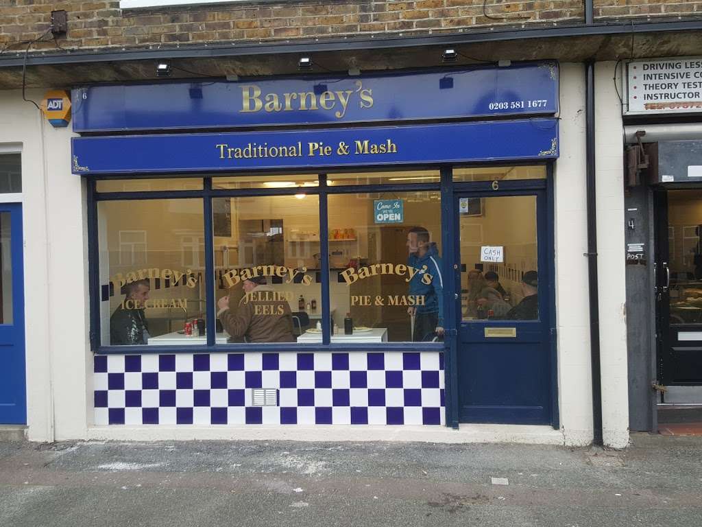 Barneys Pie&Mash | 6 Garnett Way, Walthamstow, London E17 5PE, UK | Phone: 020 3581 1677