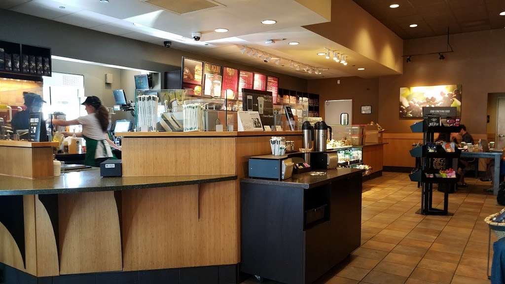 Starbucks | 261 S Weber Rd, Bolingbrook, IL 60490 | Phone: (630) 759-1091