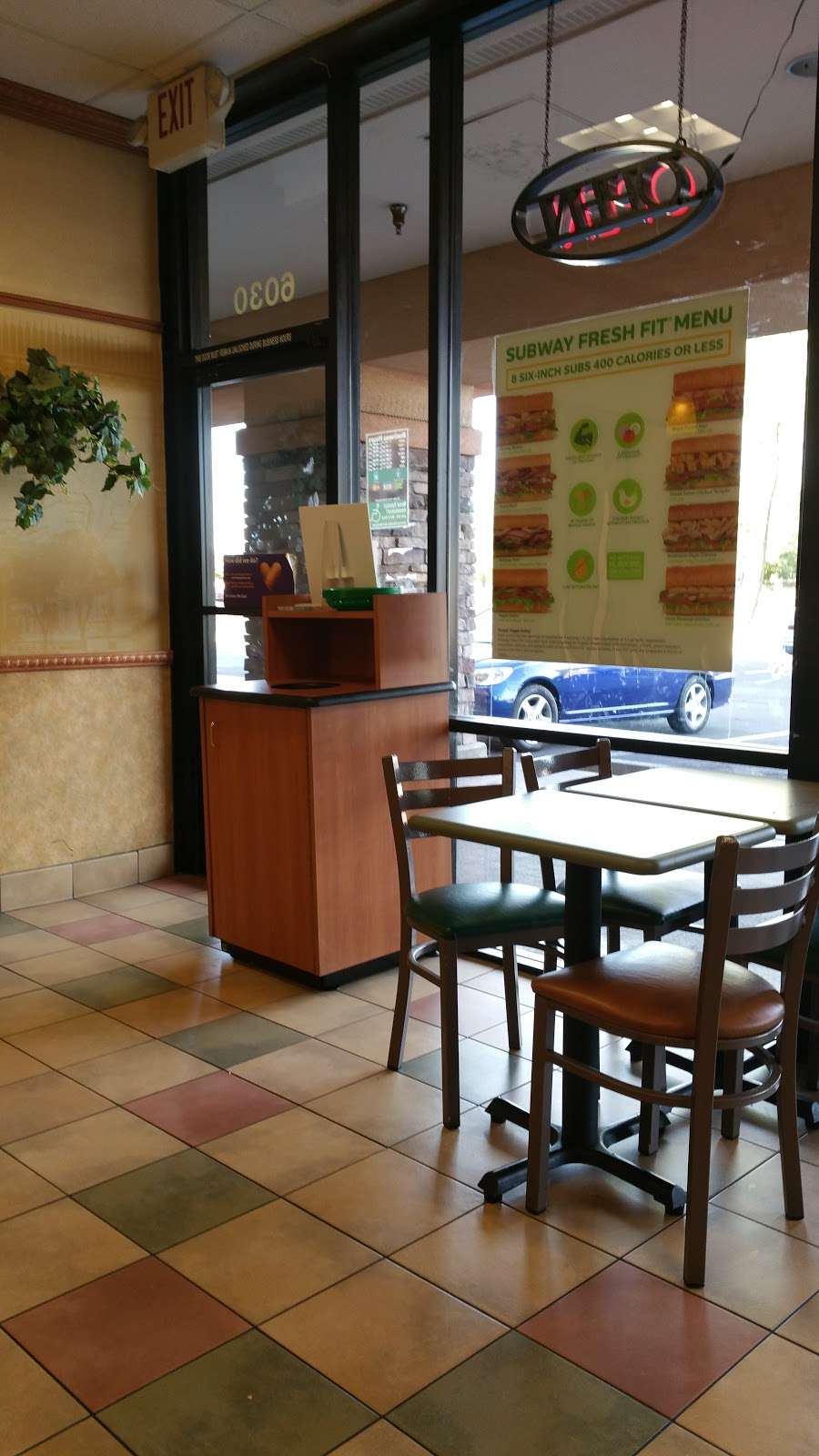 Subway Restaurants | 6800 N. 95 Ave Suite 865 Tanger Outlets at, Glendale, AZ 85305, USA | Phone: (623) 877-2127