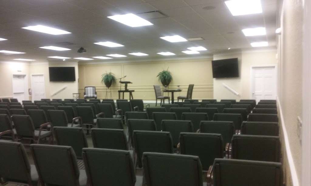 Kingdom Hall of Jehovahs Witnesses | 2100 Providence Rd, Lakeland, FL 33805, USA | Phone: (863) 686-0857