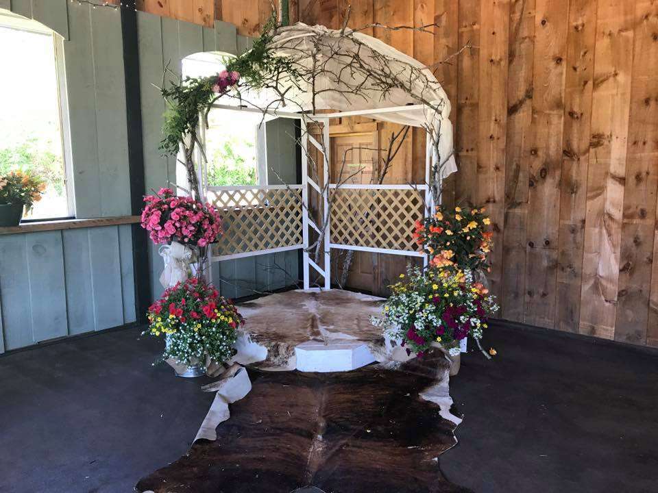 Kettle Moraine Ranch W379S9674 County Rd S, Eagle, WI 53119, USA