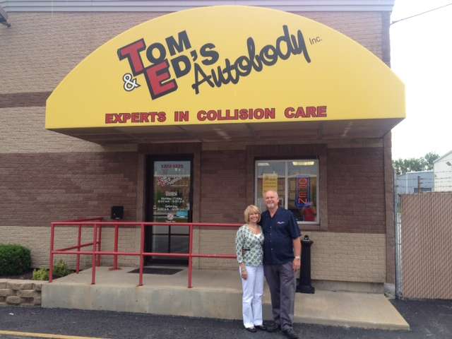 Tom and Eds Autobody | 1225 Birch Dr, Schererville, IN 46375 | Phone: (800) 358-0122