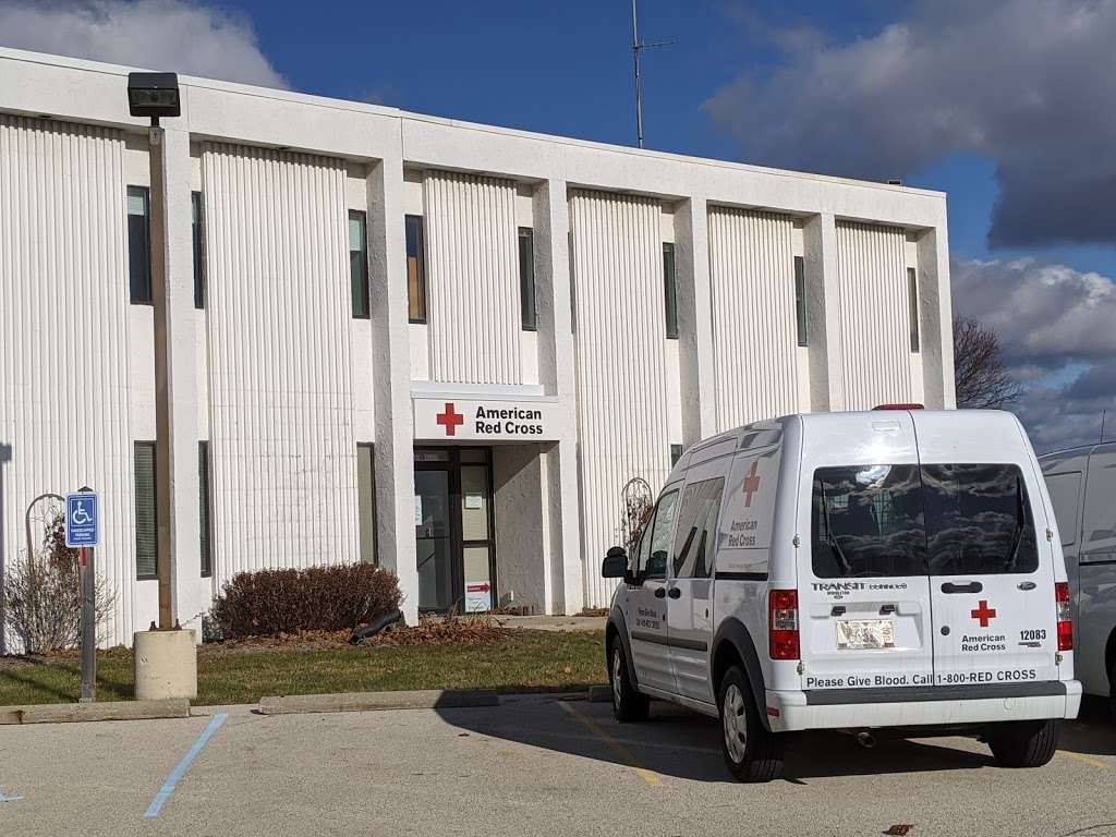 American Red Cross Blood Donation Center | 2220 Silvernail Rd, Pewaukee, WI 53072 | Phone: (800) 733-2767