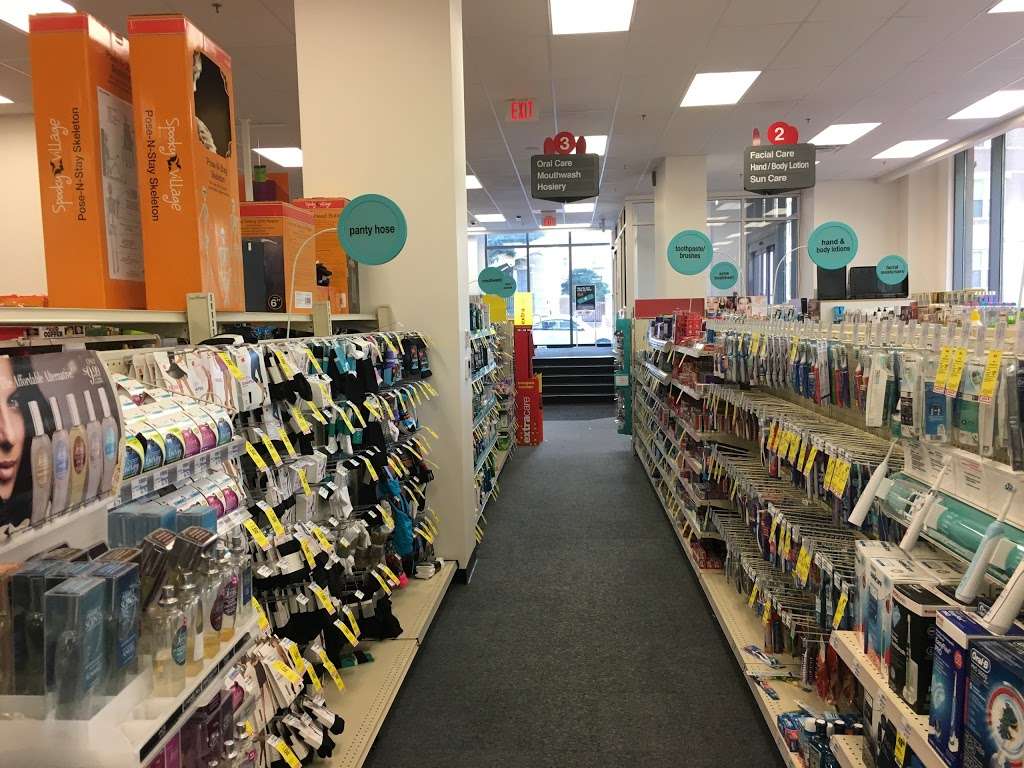 CVS | 12027 Town Square St, Reston, VA 20190, USA | Phone: (703) 707-9787