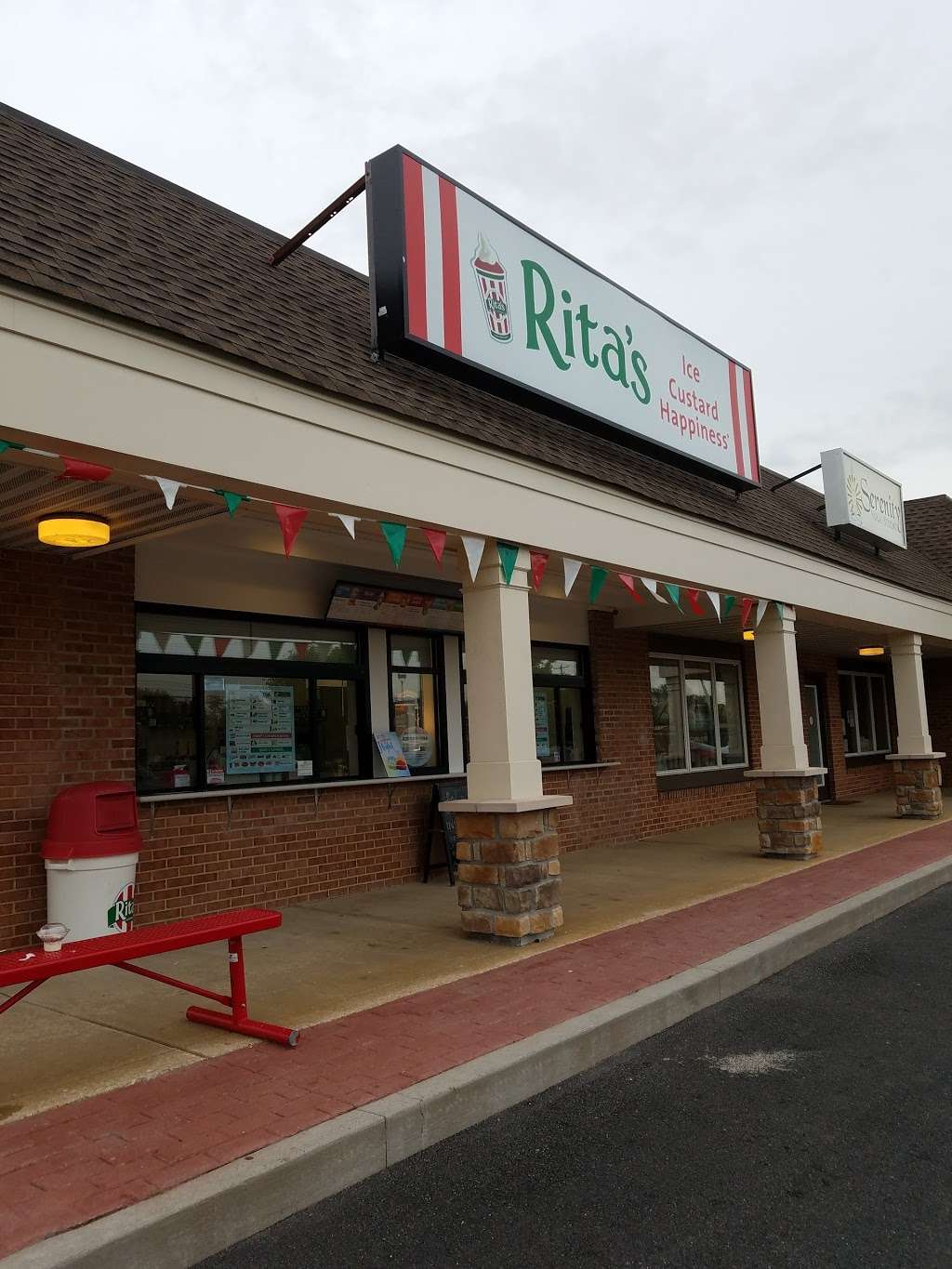 Ritas Italian Ice & Frozen Custard | 5246 Summit Bridge Rd, Middletown, DE 19709, USA | Phone: (302) 464-1277