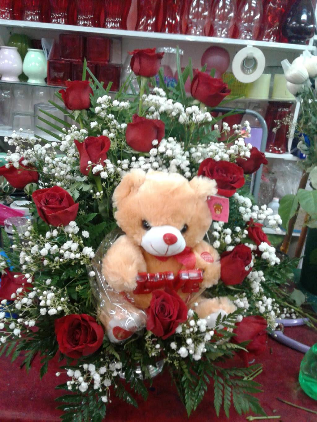 Lucys Flower Shop | 2655 Jerome Ave, The Bronx, NY 10468, USA | Phone: (718) 933-9403