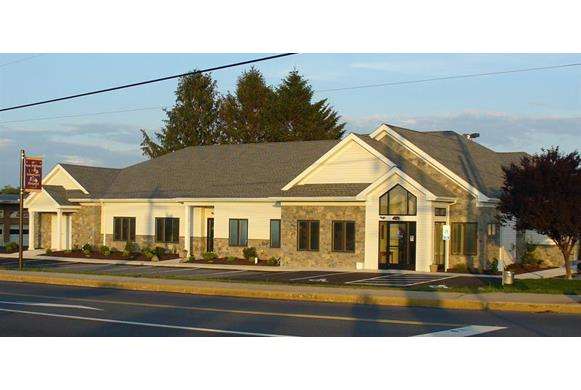 New Holland Veterinary Hospital LLC | 700 E Main St #717-354-3130, New Holland, PA 17557, USA | Phone: (717) 354-3130