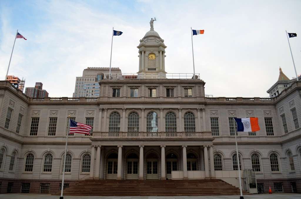 New York City Hall | City Hall Park, New York, NY 10007 | Phone: (212) 639-9675