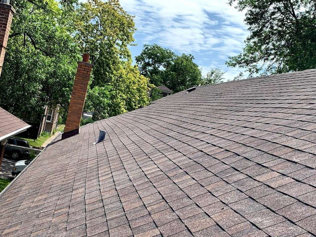 Chandler Family Roofing | 7024 S Calumet Ave, Chicago, IL 60637 | Phone: (773) 288-2302