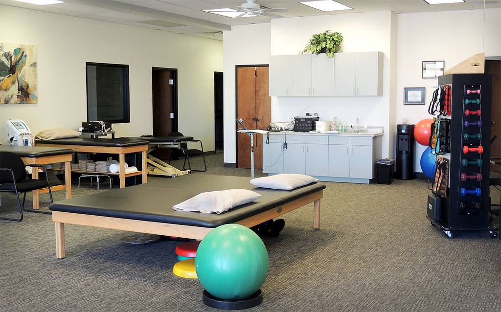 Vista Physical Therapy | 3055 W, Bardin Rd #200, Grand Prairie, TX 75052, USA | Phone: (972) 522-2200