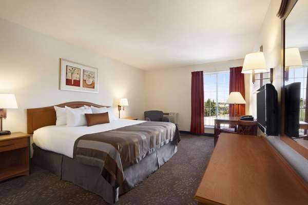 Ramada by Wyndham SeaTac Airport | 16720 International Blvd, SeaTac, WA 98188, USA | Phone: (866) 338-6732